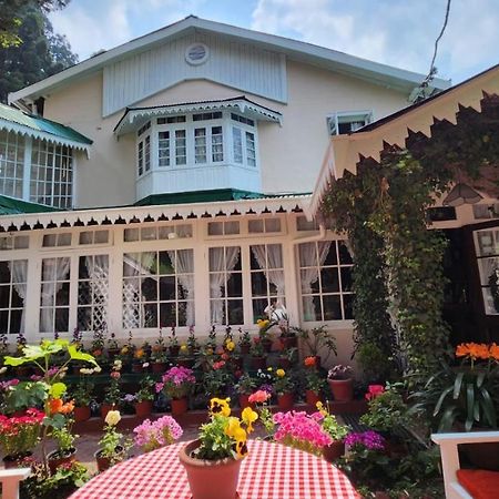 Ivanhoe Hotel 다르질링 외부 사진