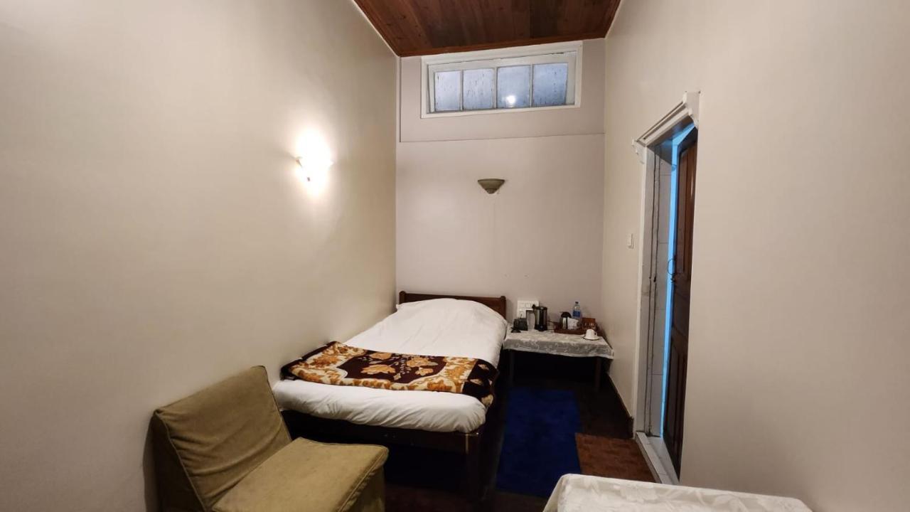 Ivanhoe Hotel 다르질링 외부 사진