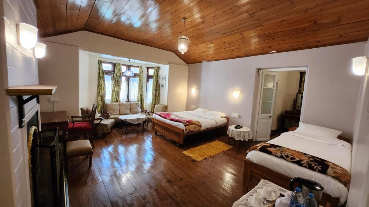 Ivanhoe Hotel 다르질링 외부 사진