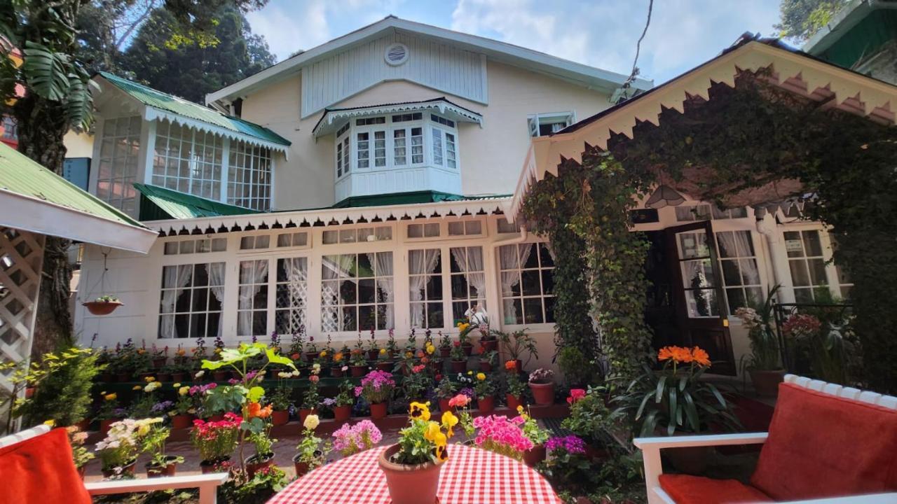 Ivanhoe Hotel 다르질링 외부 사진