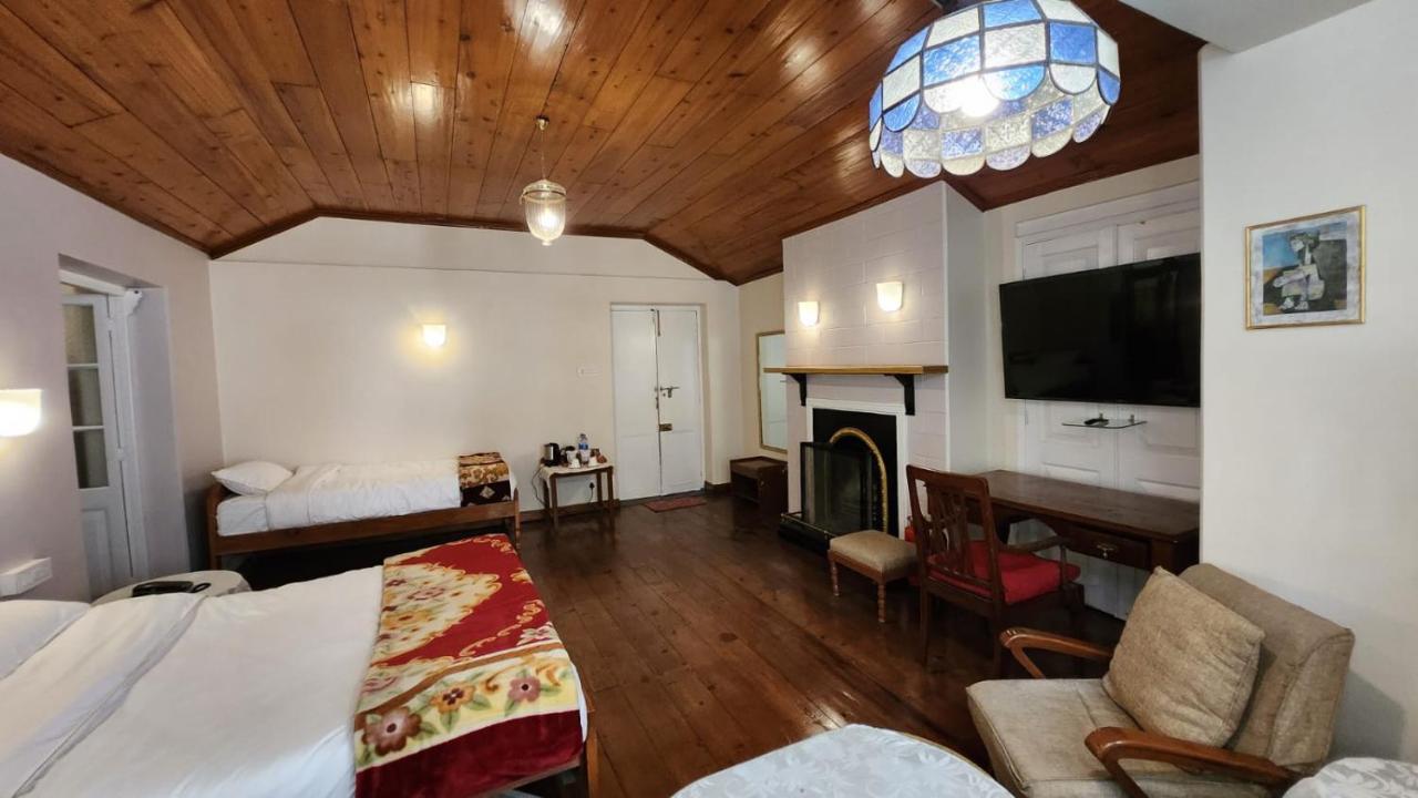 Ivanhoe Hotel 다르질링 외부 사진