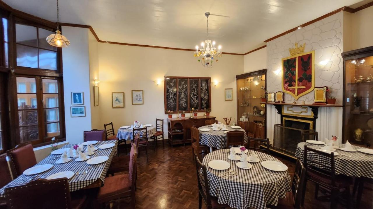 Ivanhoe Hotel 다르질링 외부 사진