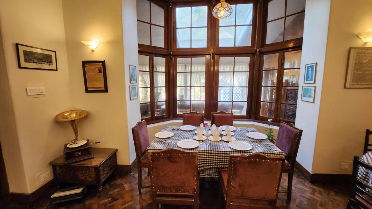Ivanhoe Hotel 다르질링 외부 사진