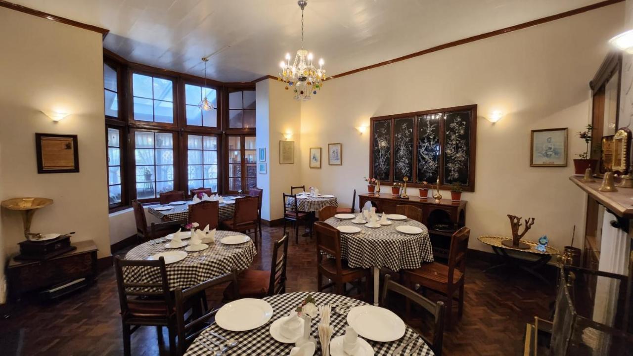 Ivanhoe Hotel 다르질링 외부 사진